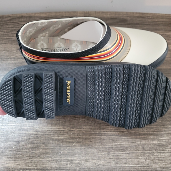 Pendleton NIB Serape Stripe Garden Rain Clogs Women's Size 10 - Picture 6 of 7